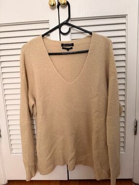Something Navy Beige V-Neck Ribbed Sweater